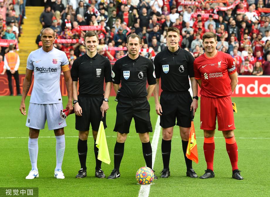 把目光放在 把目光放在