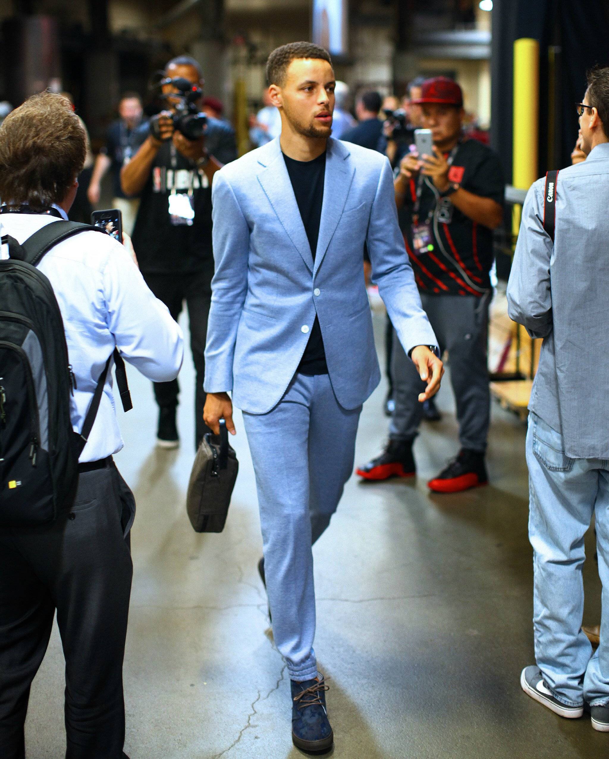 是唯一主角 是唯一主角